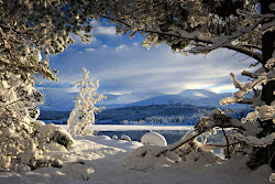 Waktu memiliki peran yang penting dalam unsur sejarah karena dengan waktu, kita dapat mengetahui kapan suatu peristiwa sejarah terjadi. Islam Rahhmatan lil Alamin: KISAH NYATA MALAIKAT SANG