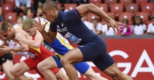 Kunci pertama yang harus dikuasai dalan lari jarak pendek adalah a. Aktivitas Pembelajaran Atletik Lari Jarak Pendek - Buku