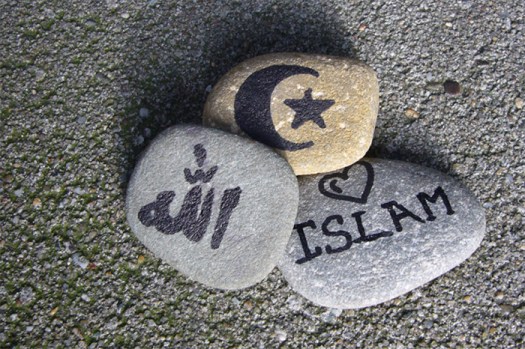 Itu kita haris percaya bahwa allah itu ada walaupun tidak terlihat oleh mata manusia. Memahami Sifat Sifat Allah Dalam Asmaul Husna Sesuai Dengan Ajaran Islam Coretanzone