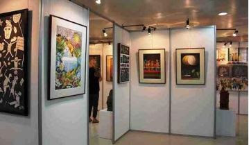 3.4 menyelenggarakan pameran hasil karya seni rupa dua dan tiga dimensi yang dibuat. Materi Menganalisis Perencanaan Pameran Seni Rupa Kelas 11 Sma Ma Bospedia