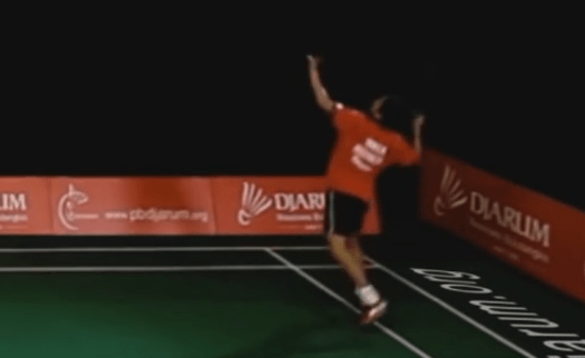 Terjawab macam macam pukulan dalam permainan bulu tangkis, antara lain. Teknik Dasar Pukulan Overhead Lob Bulutangkis Kabar Sport