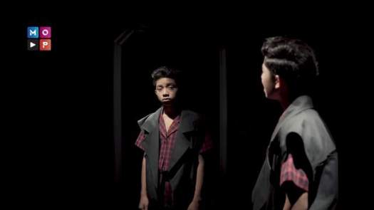 Oh tuhan tunjukan semua pada diriku teman yang setia menemaniku apa adanya tanpa . Lirik Lagu Bulan Bintang Betrand Peto Lirik Plus