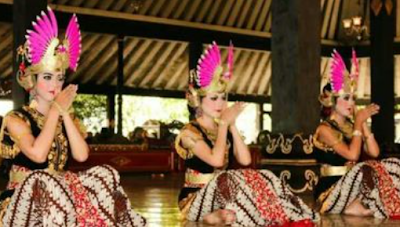 Penari balet sering melakukan gerakan pada level tinggi . 50 Contoh Soal Memperagakan Gerak Tari Sesuai Level Gerak Dan Pola Lantai Anantakendek Com