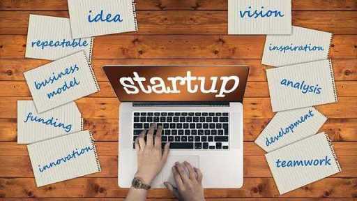 Bauran promosi adalah berbagai cara atau upaya dalam mempromosikan suatu produk yang sama agar dapat memperoleh hasil yang maksimal dan memuaskan. Alasan Mengapa Perlu Diadakan Strategi Promosi Yang Tepat Dalam Kegiatan Usaha