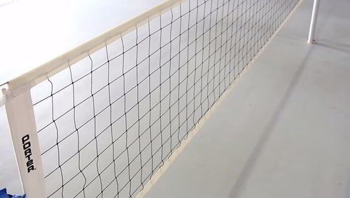 Dilansir dari encyclopedia britannica, ukuran tinggi net bola voli putri adalah 2, 24 meter. Ukuran Net Bola Voli Putra Dan Putri Tinggi Panjang Lebar Lengkap Dengan Gambar Serta Keterangannya