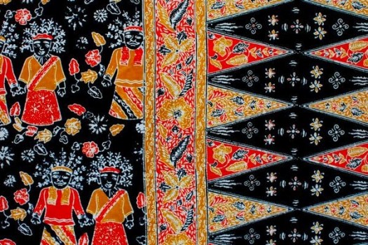 Motif penari cokek menggunakan tari cokek sebagai temanya. Info Top Motif Batik Khas Betawi