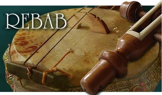 Alat musik ini merupakan gesek berdawai dua dan dimainkan dengan cara. Contoh Alat Musik Yang Dibunyikan Dengan Cara Digesek Ditiup Dipukul Dipetik Dan Digetarkan Serta Cara Lainnya Website Pendidikan