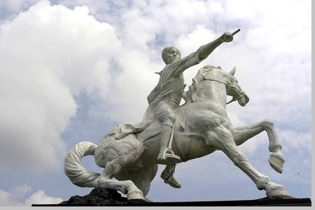 Mata rantai yang menghubungkan seni, dalam hal ini adalah . Unsur Rupa Dalam Seni Patung Jenis Jenis Dan Bentuk Bentuk Patung Gambar Jenis Patung Pustakapengetahuan Com