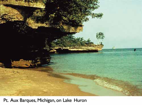 Danau superior terletak di daerah ontario, kanada dengan luas mencapai 82.100 kilometer persegi dan berada di ketinggan 183 meter di atas permukaan laut. I Want Vawzi