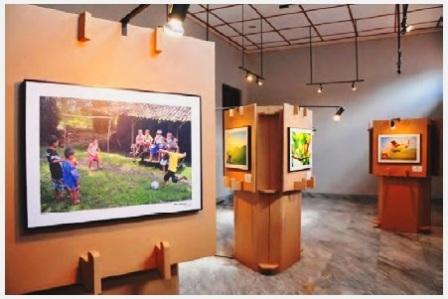 Yang dimaksud dengan pameran karya seni rupa merupakan kegiatan yang dilakukan para. 5 Tahap Persiapan Dan Pelaksanaan Pameran Seni Rupa Ilmucerdasku