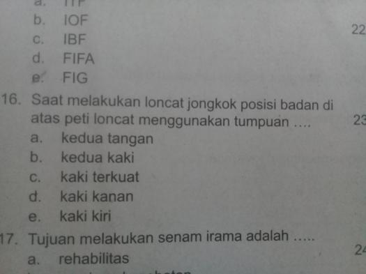 View Sikap Badan Pada Saat Melakukan Pendaratan Gerakan Loncat Kangkang Adalah
Images