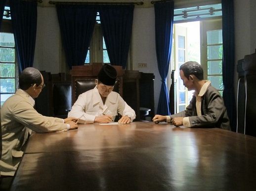 View Sebutkan Tokoh-Tokoh Yang Terlibat Dalam Proklamasi Kemerdekaan Indonesia
&nbsp;Pictures