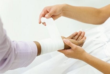 Get Peralatan Apa Saja Yang Digunakan Untuk Menanggulangi Cedera Luka Pendarahan
&nbsp;PNG