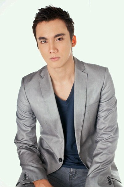 Cermat dalam melakukan segala hal . â Biodata Rendy Kjaernett Lengkap Beserta Foto