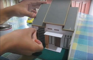 Prosedur pembuatan konstruksi miniatur rumah dilakukan melalui beberapa tahapan yaitu dimulai dari . Materi Prakarya Kelas Vii