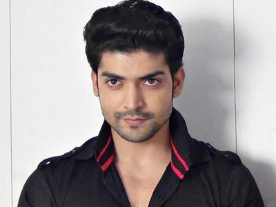 Bagian tubuh yang dilarang untuk diserang dalam pertandingan pencak silat adalah. â Biodata Gurmeet Choudhary pemeran Maan Singh Khurana di
