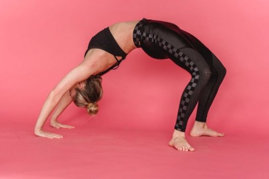 Download Sikap Badan Saat Melakukan Gerakan Memutar Di Depan Lengan Adalah
&nbsp;Background