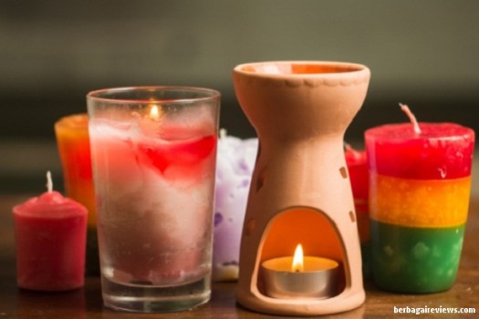 Budaya nusantara, maka kerajinan bahan lunak merupakan bagian dari karya seni. Raerey Kerajinan Bahan Lunak