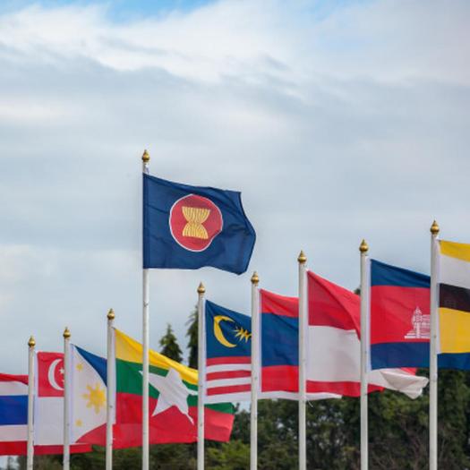 View Pertukaran Pelajar Antara Negara Asean Adalah Contoh Kerjasama Dalam Bidang
&nbsp;Pics