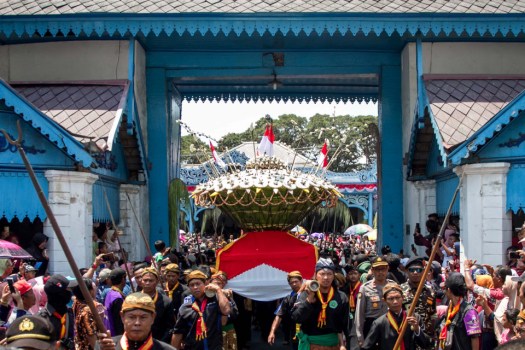 42+ Sekaten Berasal Dari Kata Dalam Bahasa Arab Syahadatain Yang Artinya
Background